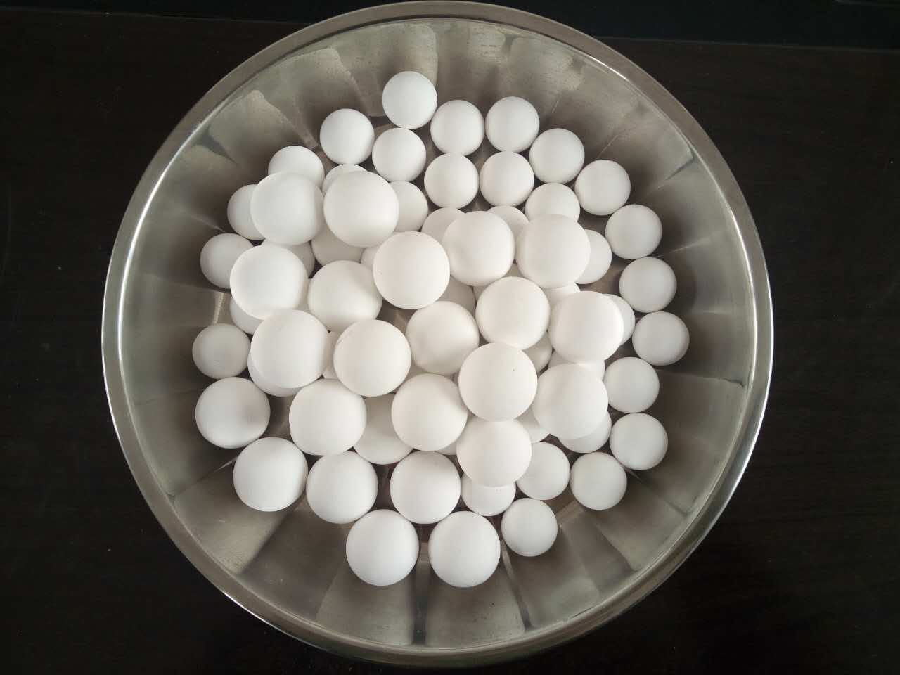 剛玉質(zhì)蓄熱球